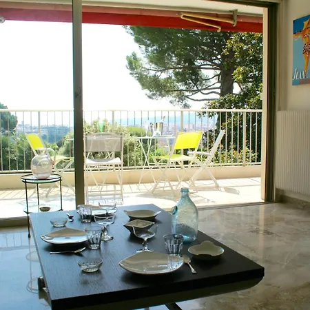 Sea View & Gardens In