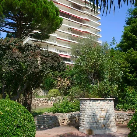 Апартаменты Sea View & Gardens In *