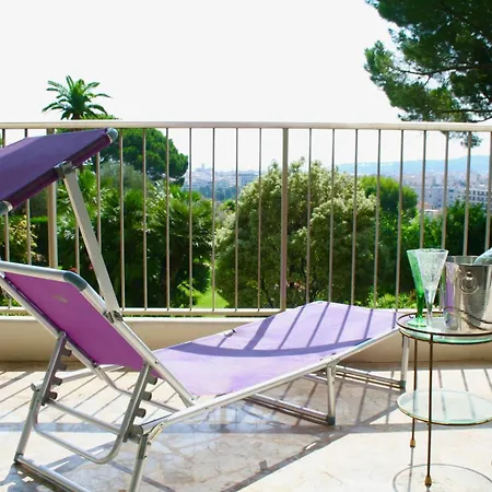 Апартаменты Sea View & Gardens In *