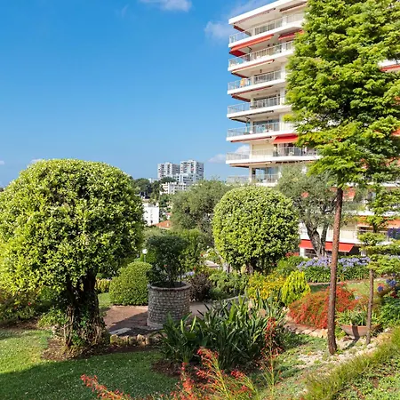 Sea View & Gardens In * Antibes