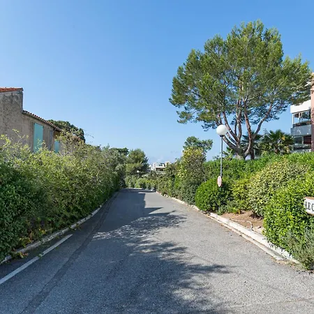 Sea View & Gardens In Apartamento Antibes